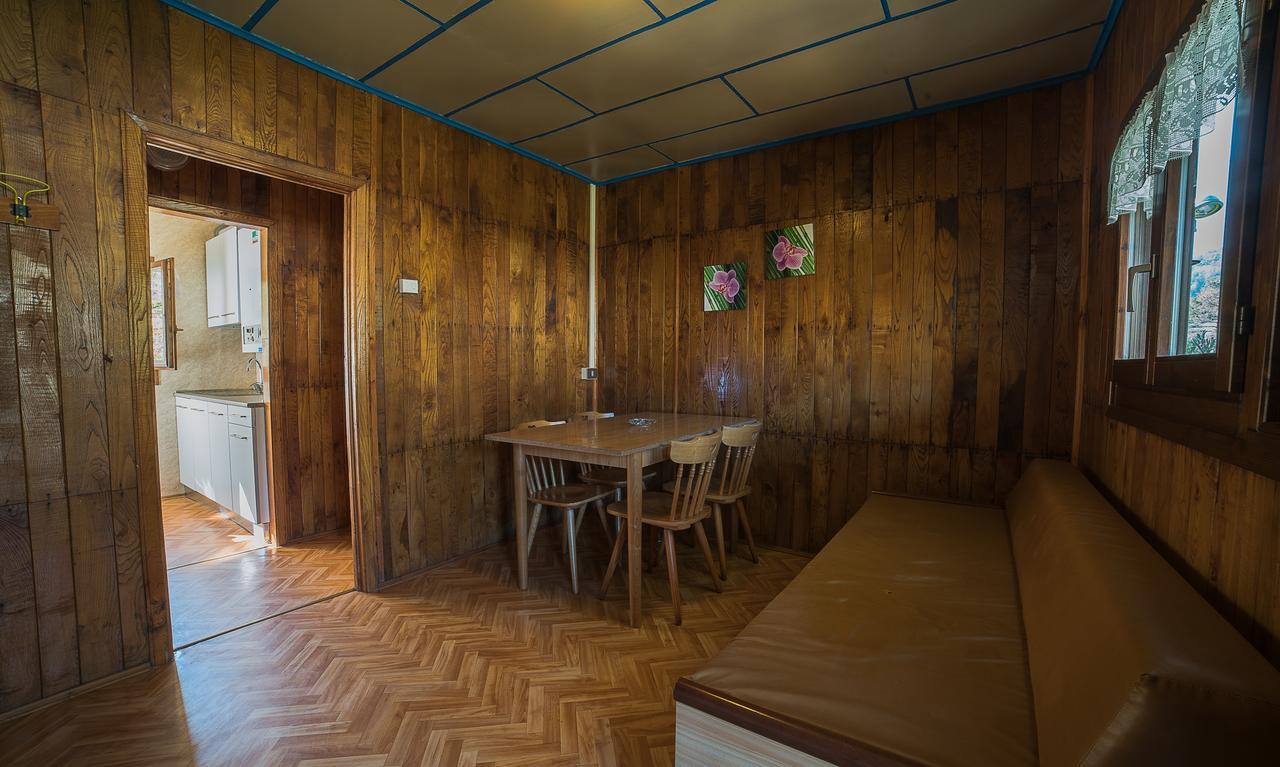 Bungalow Al Lago Val Maria-Pur Bagian luar foto